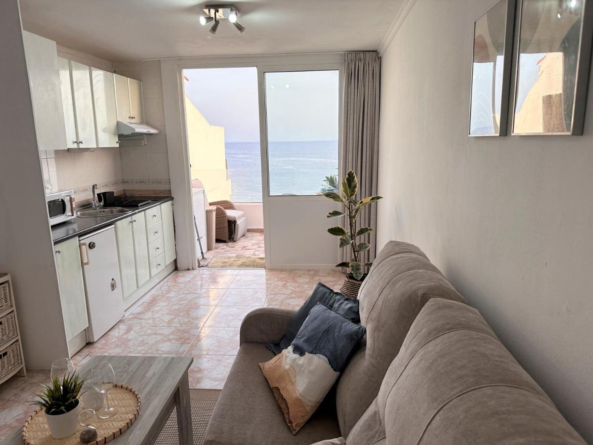 Ocean Views - Beach Apartment 파탈라바카 외부 사진