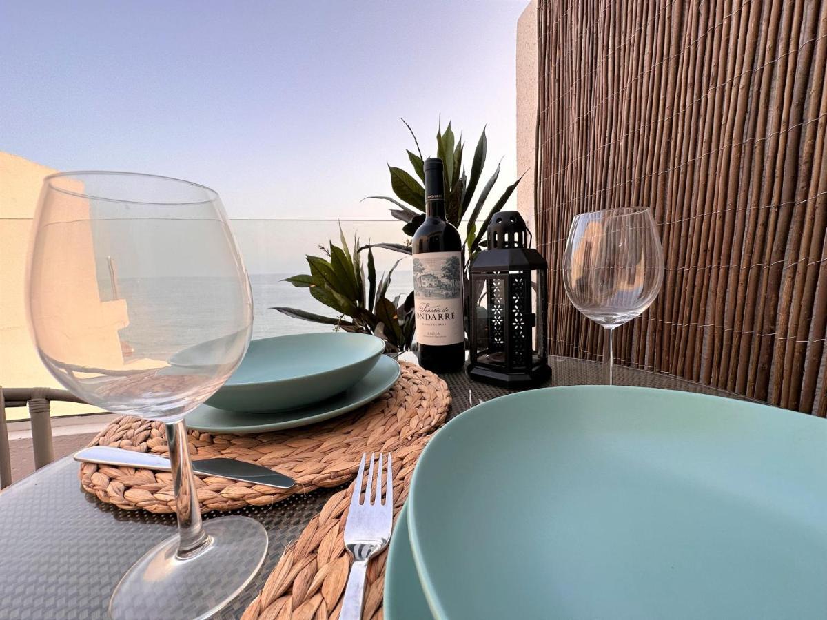 Ocean Views - Beach Apartment 파탈라바카 외부 사진